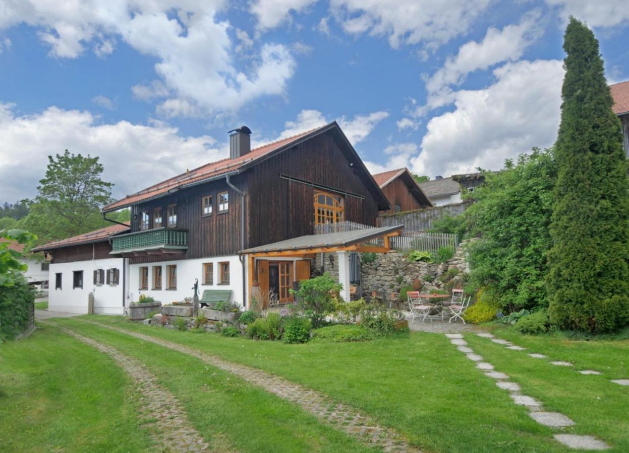 400Qm Bayerische Villa 2500Qm Uneinsehbarer Garten In Beliebter Urlaubsregion Freyung Exterior foto